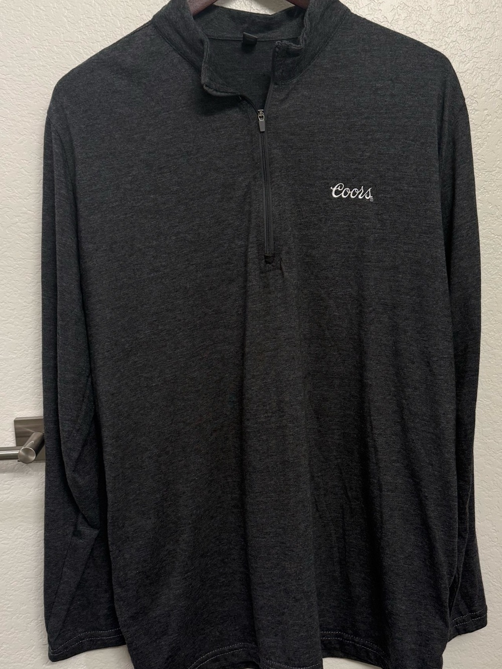 Women’s Coors brewery quarter zip